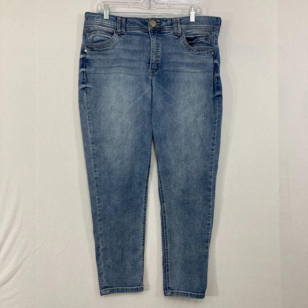 Democracy size 16 Blue Medium Wash Ab Technology Stretch Ankle Jeans